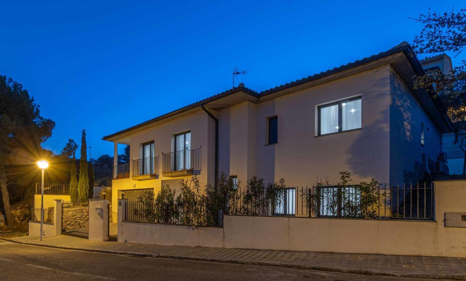 Jouvacations Villa Domenec Figueres  Exterior foto